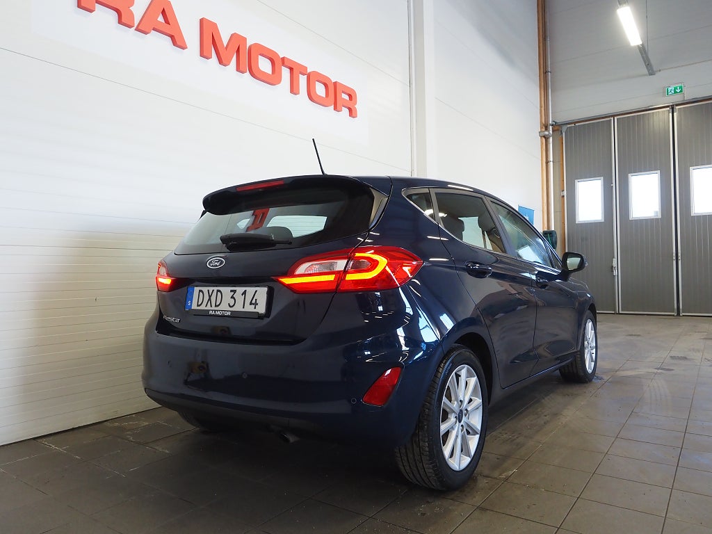 Ford Fiesta 1.0 EcoBoost 100hk Titanium Carplay Farthållare 2018
