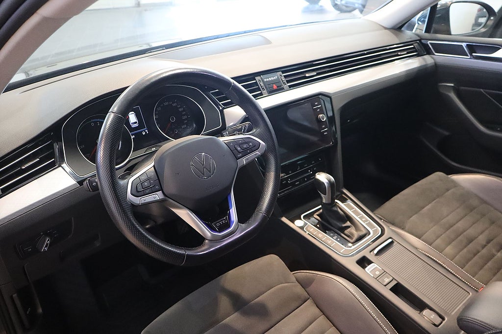 Bild på Volkswagen Passat GTE 1.4 TSI DSG 218hk Aut - B-KAMERA,CARPLAY,NAV