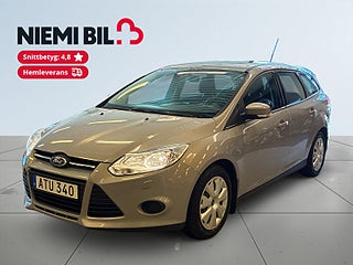 Ford Focus Ford Kombi 1.0 EcoBoost Trend/lågskatt/Mo-värmare – bild 1