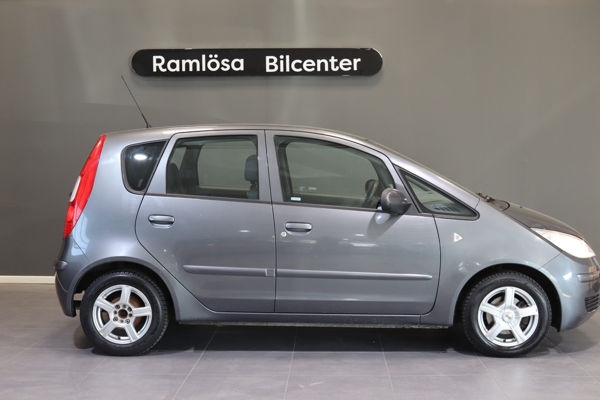 Mitsubishi Colt 2007, bild 3/47