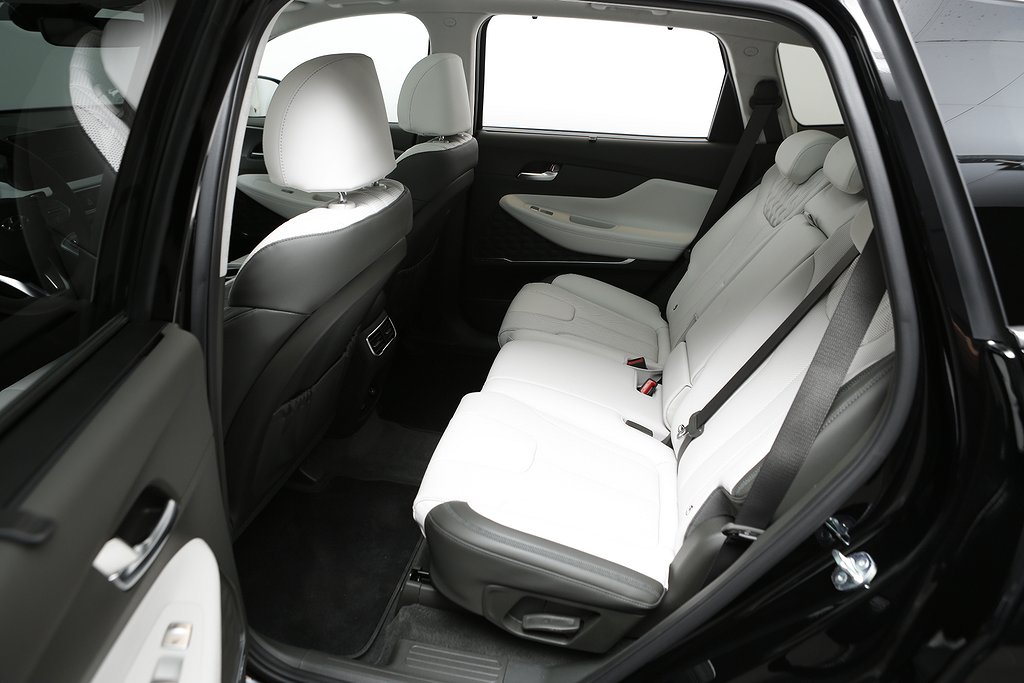 Hyundai Santa Fe Plug-in Hybrid 4WD Advanced Luxury Pack 2023