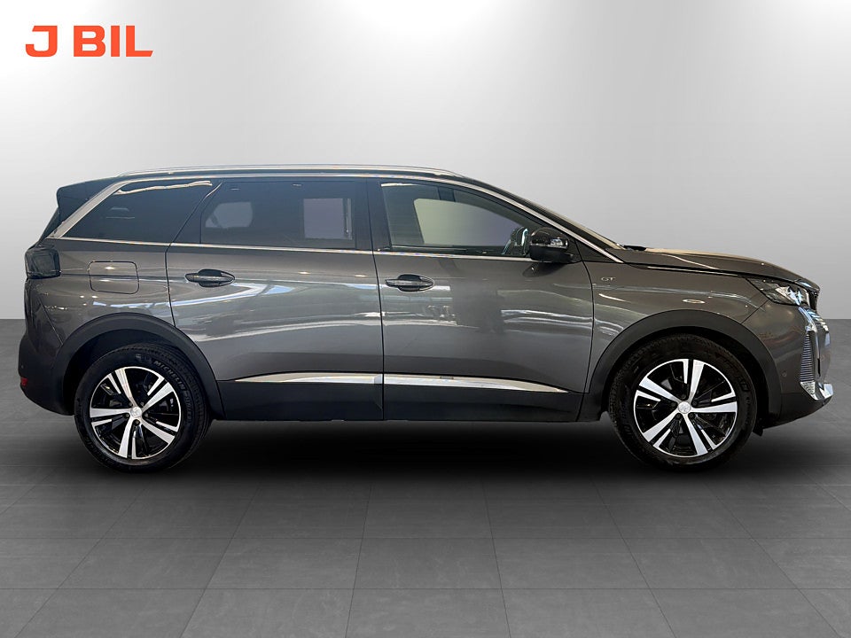 Bild på Peugeot 5008 GT 1.2 PT 130hk Aut 7-SITS B-KAMERA