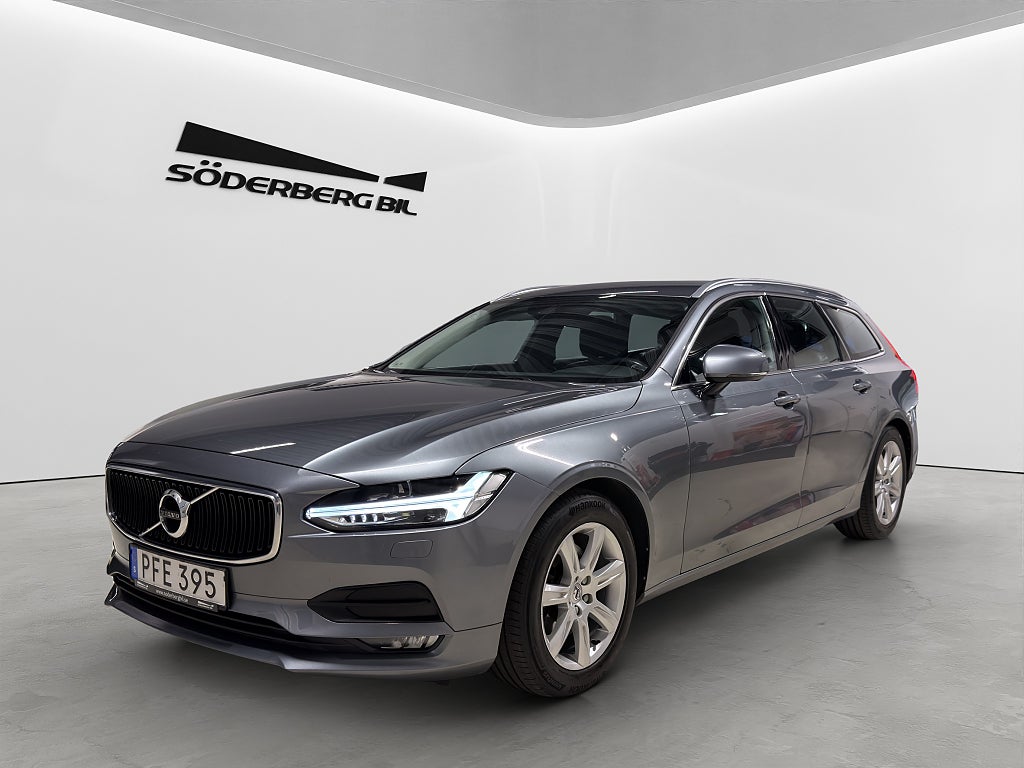 Volvo V90 D4 AWD Momentum VOC Drag ACC Värme Helskinn