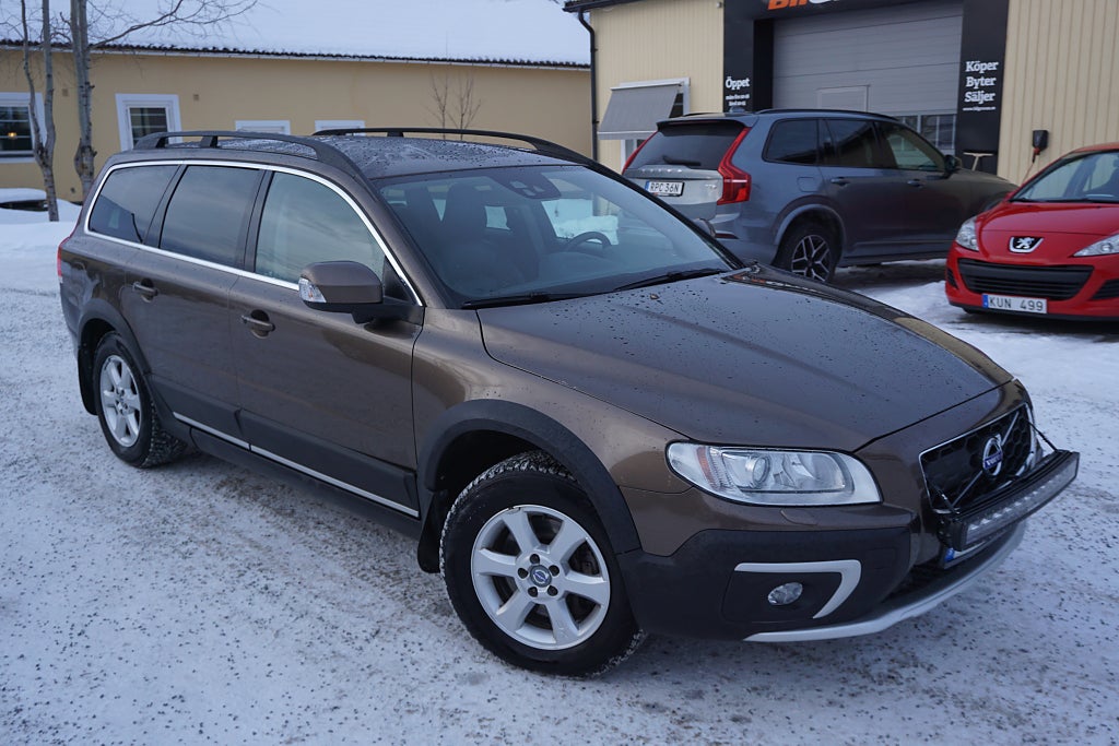 Volvo XC70 D4 AWD Aut Classic, Summum Drag Värmare