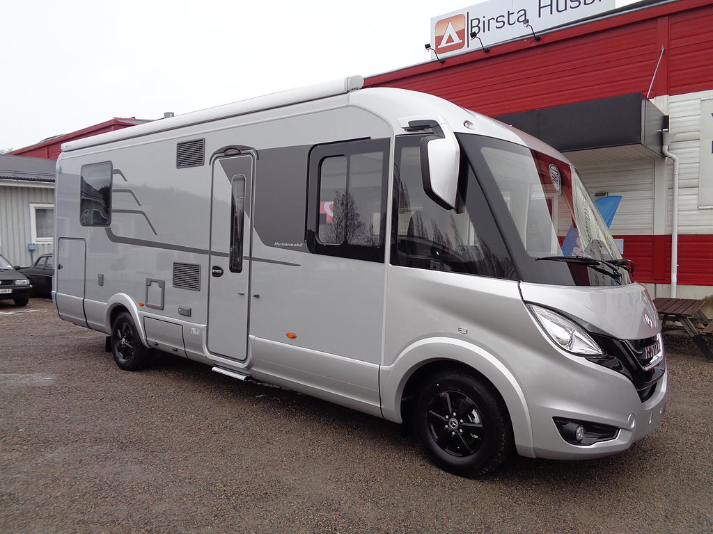 Hymer MasterLine I 790