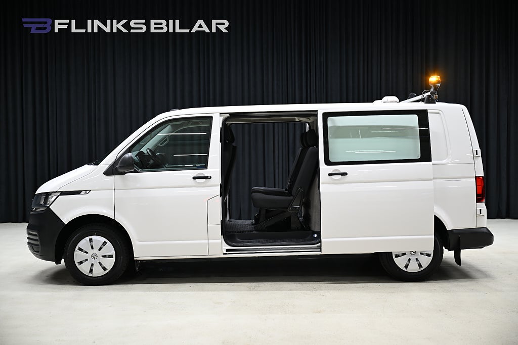 Volkswagen Transporter Kombi 4Motion 150HK Dubbelhytt|Dubbeldörr|Inredd|SeUtr!