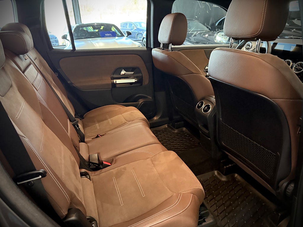 Mercedes-Benz GLB 200 AMG Advanced Plus 7sits Värmare - bild 17