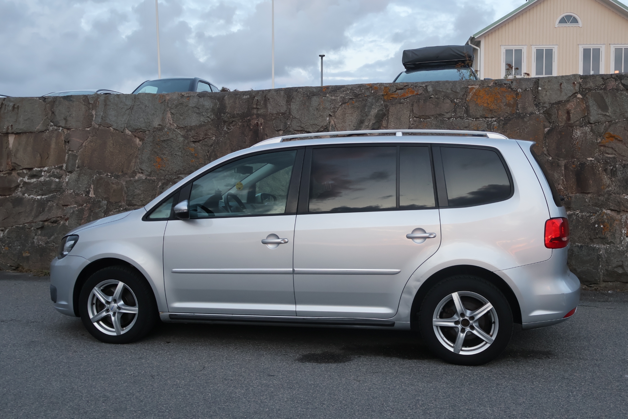 Volkswagen Touran 2014, bild 4/46