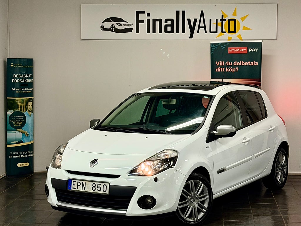 Renault Clio 5-dörrars Halvkombi 1.5 dCi Ny-Servad / Panorama 