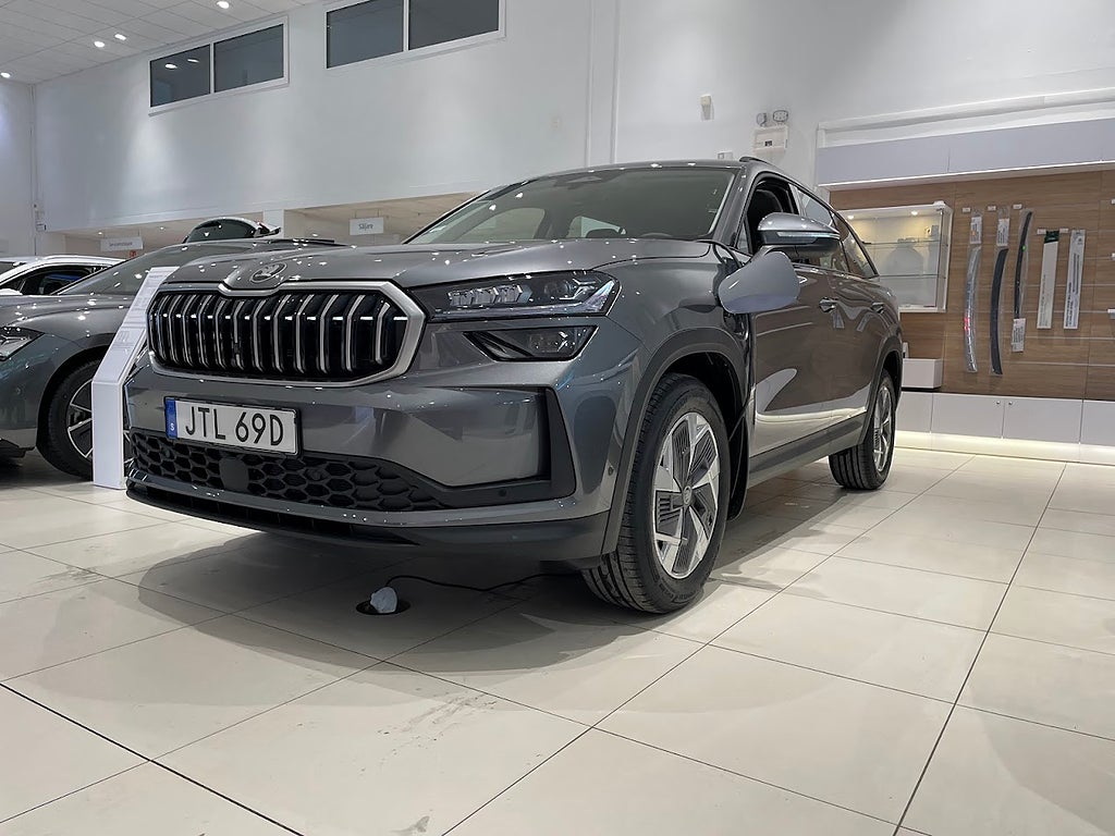 Skoda Kodiaq iV Selection Explore Edition Laddhybrid LAGERBIL