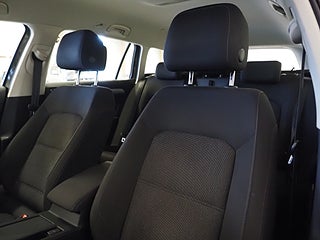 Kombi Volkswagen Passat 15 av 24
