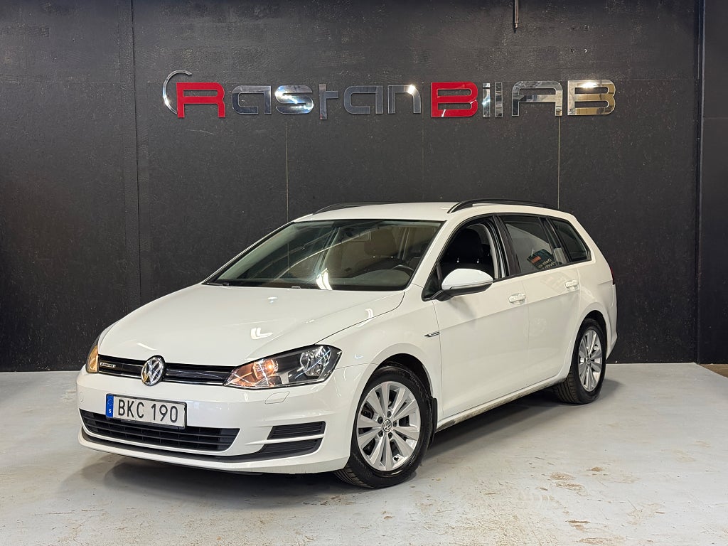 Volkswagen Golf Sportscombi 1.6 TDI DPF BlueMotion Masters Euro5