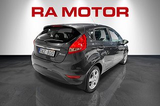 Halvkombi Ford Fiesta 4 av 22