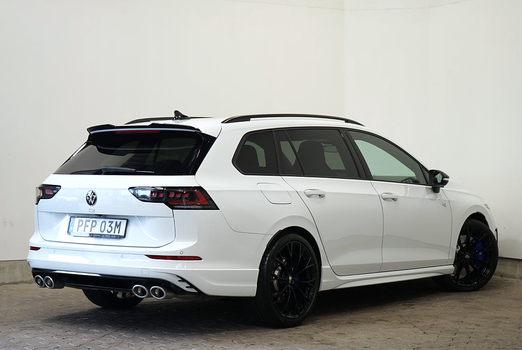 Volkswagen Golf Sportcombi R 2.0 TSI DSG 4WD 333hk