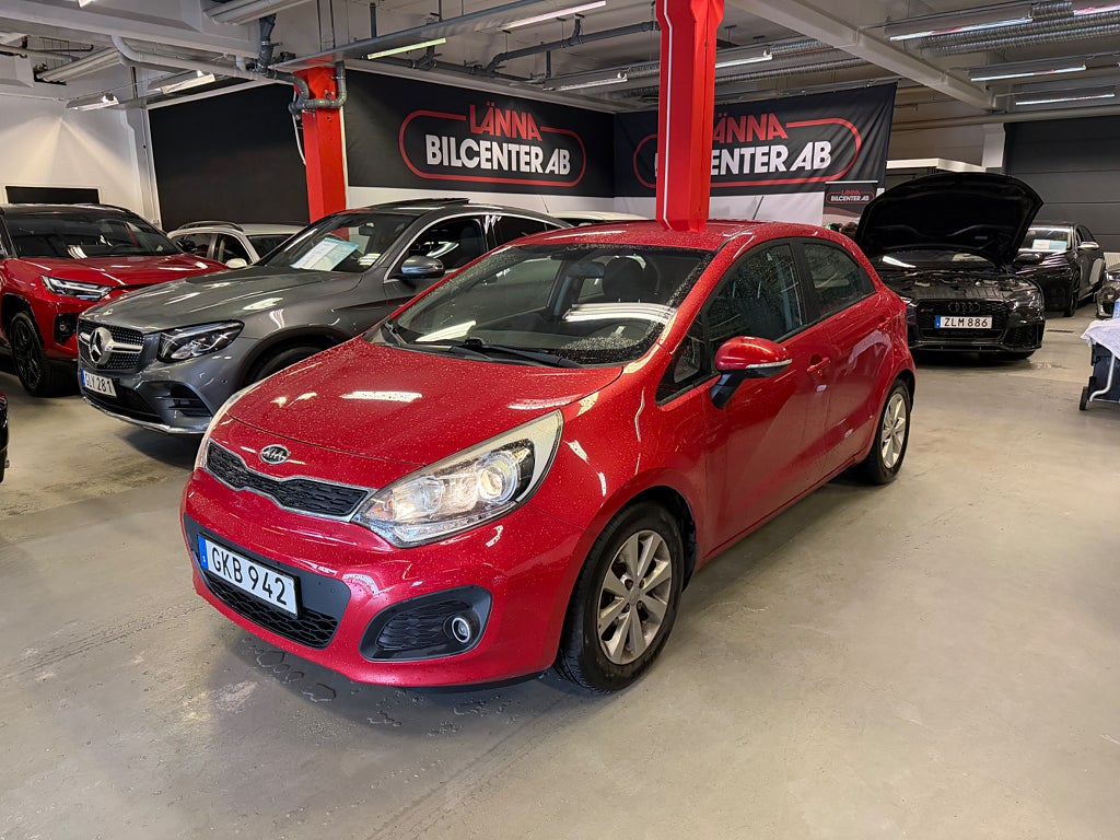 Kia Rio 1.4 CVVT GLS Låg årsskatt Rattvärme SoV AUX