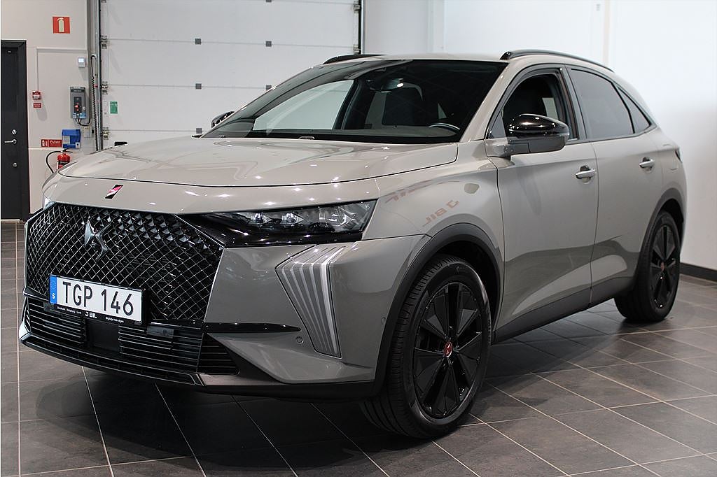 Bild på DS 7 Crossback E-Tense Performance Line+ 300hk Aut AWD - B-KAMERA, ELSTOL
