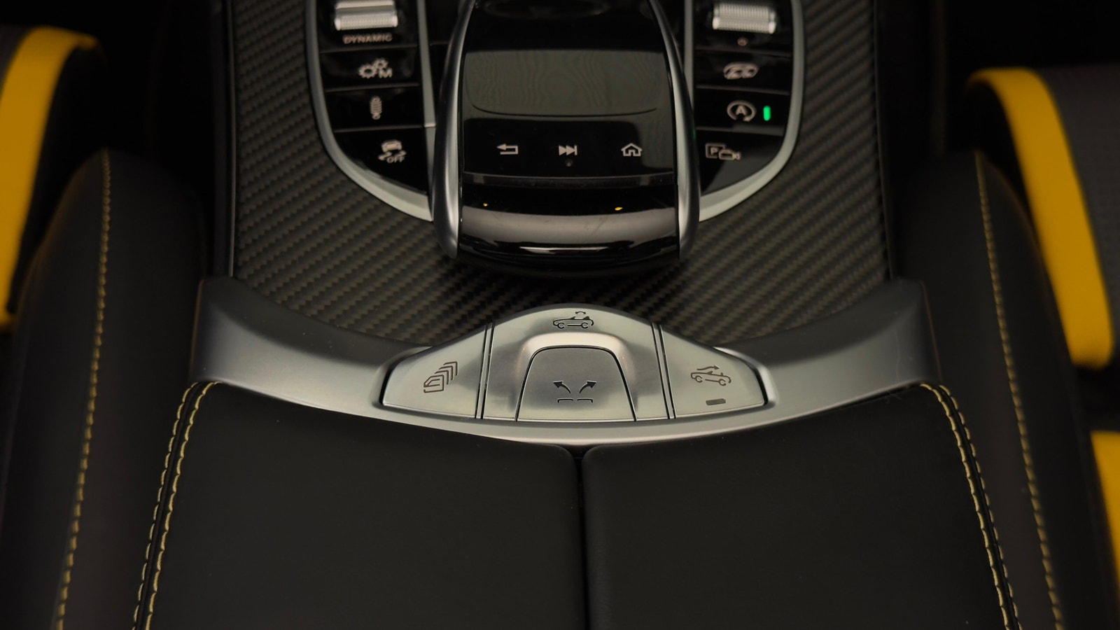 Mercedes-Benz C63 S AMG V8 510hk Cabriolet | Final Edition 2022 - miniatyr 32