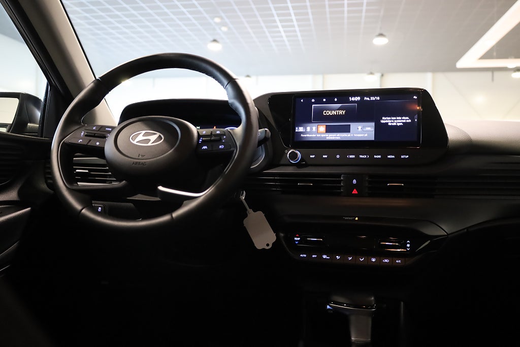 Hyundai i20 1.0 T-GDI DCT Essential Kamera Rattvärme CarPlay 2026