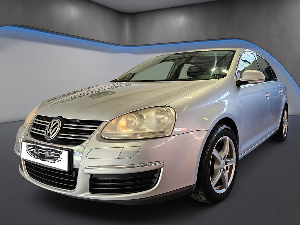 Volkswagen Jetta 2.0 FSI TipTronic Euro 4, Ny Kamrem