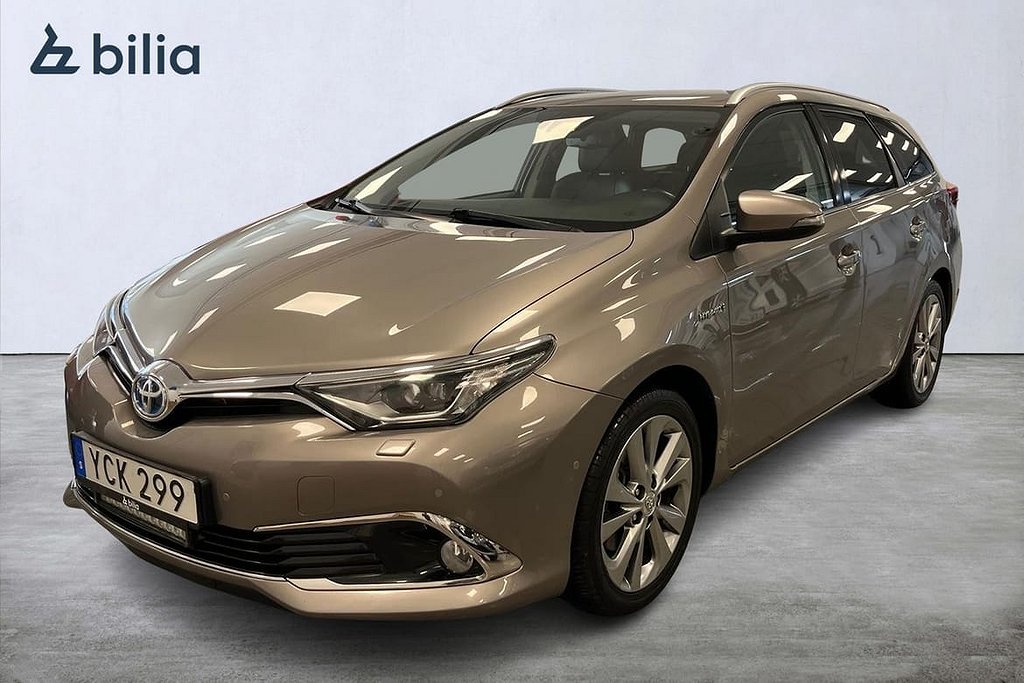 Toyota Auris Touring Sports Hybrid 1,8 TS EXECUTIVE LED-RAMP