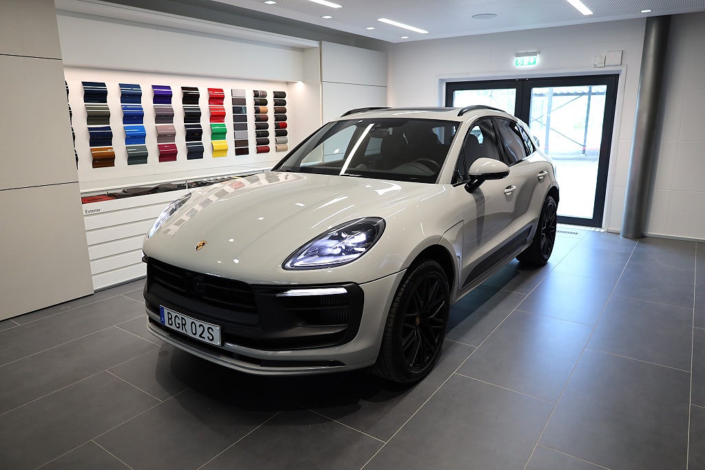 Porsche Macan GTS  / 440 HK