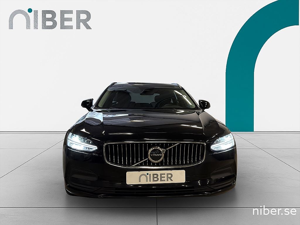 Volvo V90 B4, Momentum, Läder, MOMS, 1 brukare