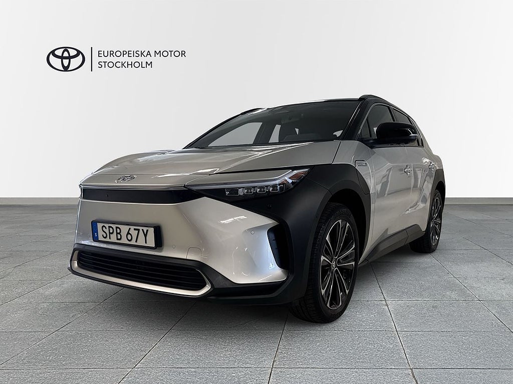 Toyota bZ4X AWD / Executive / V-hjul / Pano / V-hjul
