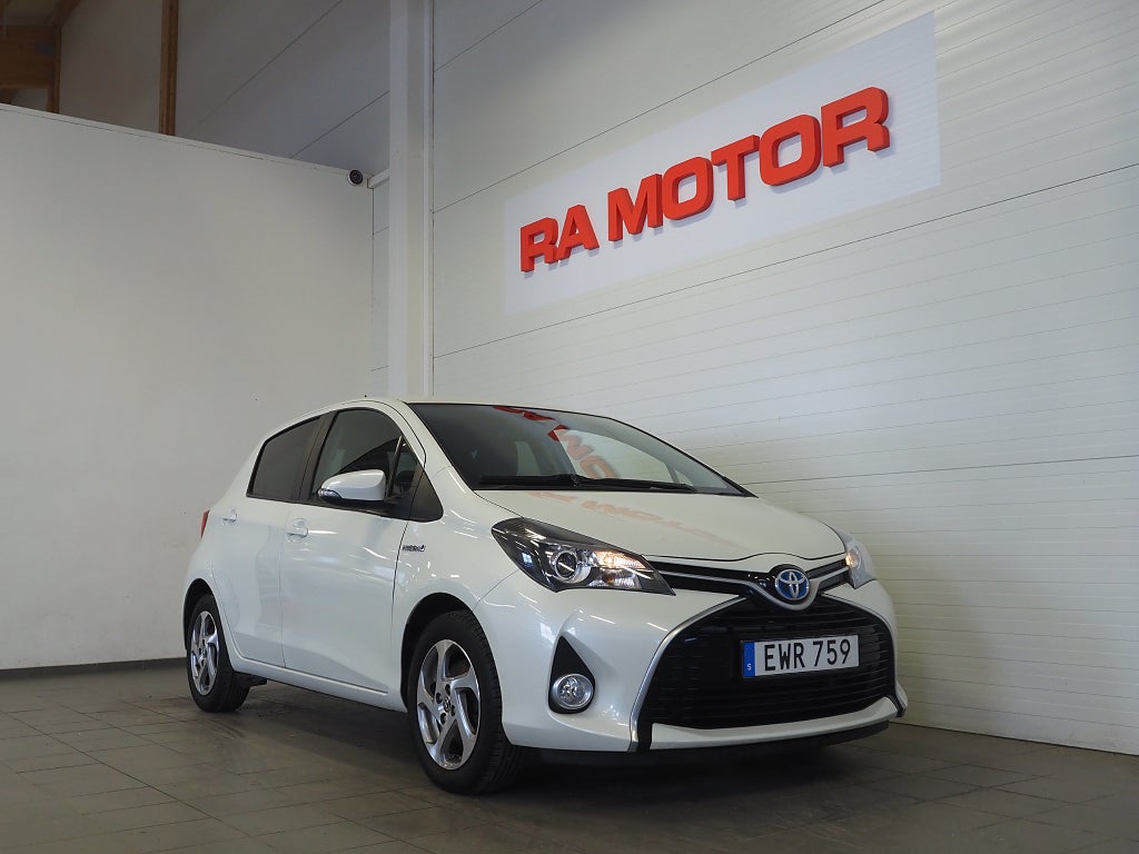 Toyota Yaris Hybrid e-CVT 101hk Edition Feel Backkamera