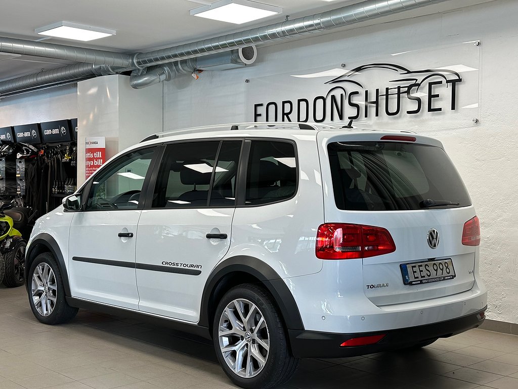 Volkswagen Touran Cross 1.4 TSI DSG | 7-SITS | SKINN | DRAG