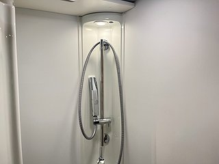 Husbil-halvintegrerad Adria COMPACT DL 60 Y 25 av 29