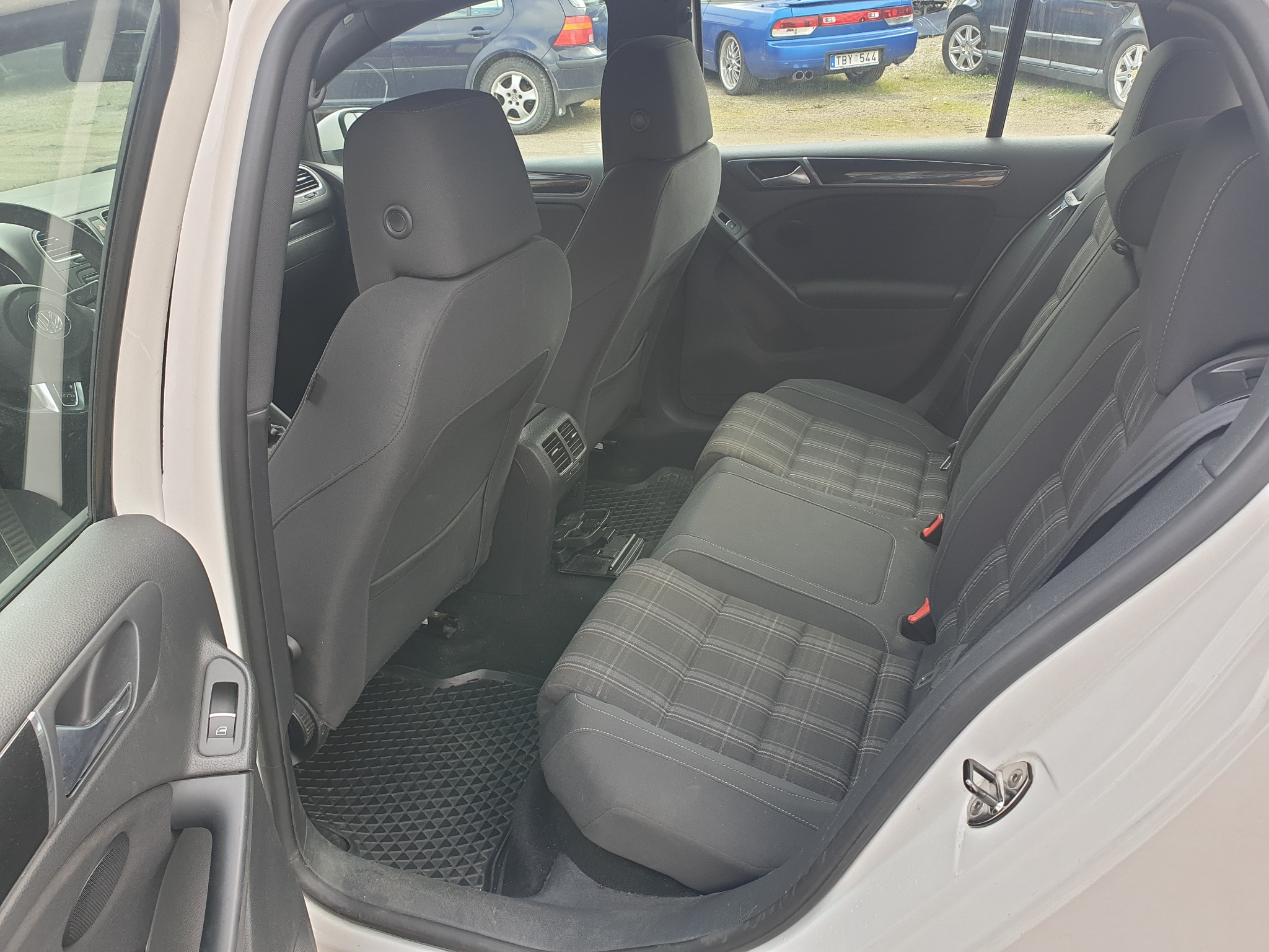 Volkswagen Golf 2011, bild 7/10