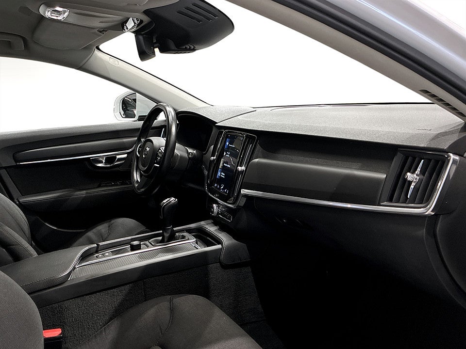 Bild på Volvo V90 Business D3 150hk DRAG BACKSENSORER NAVI
