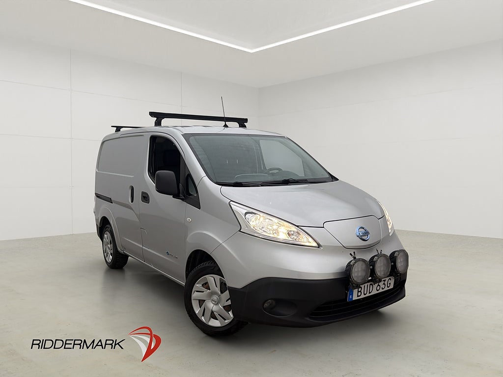Nissan e-NV200 40 kWh Dragkrok Rattvärme B-Kamera Takräcke