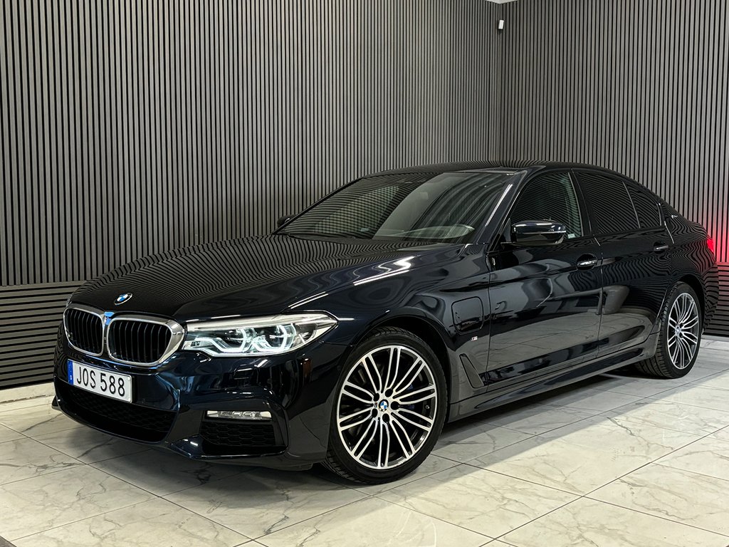 BMW 530e iPerformance Sedan Steptronic M-Sport 