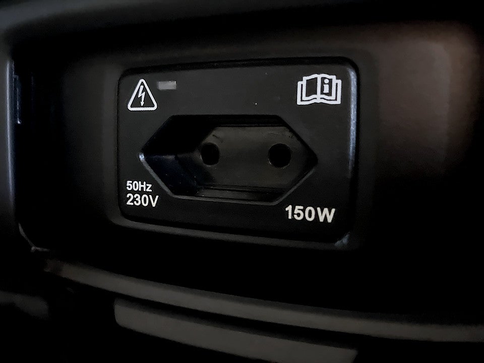 Bild på Volvo V90 Cross Country Business D4 190hk Aut 4WD Pilot assist DRAG B-KAMERA 