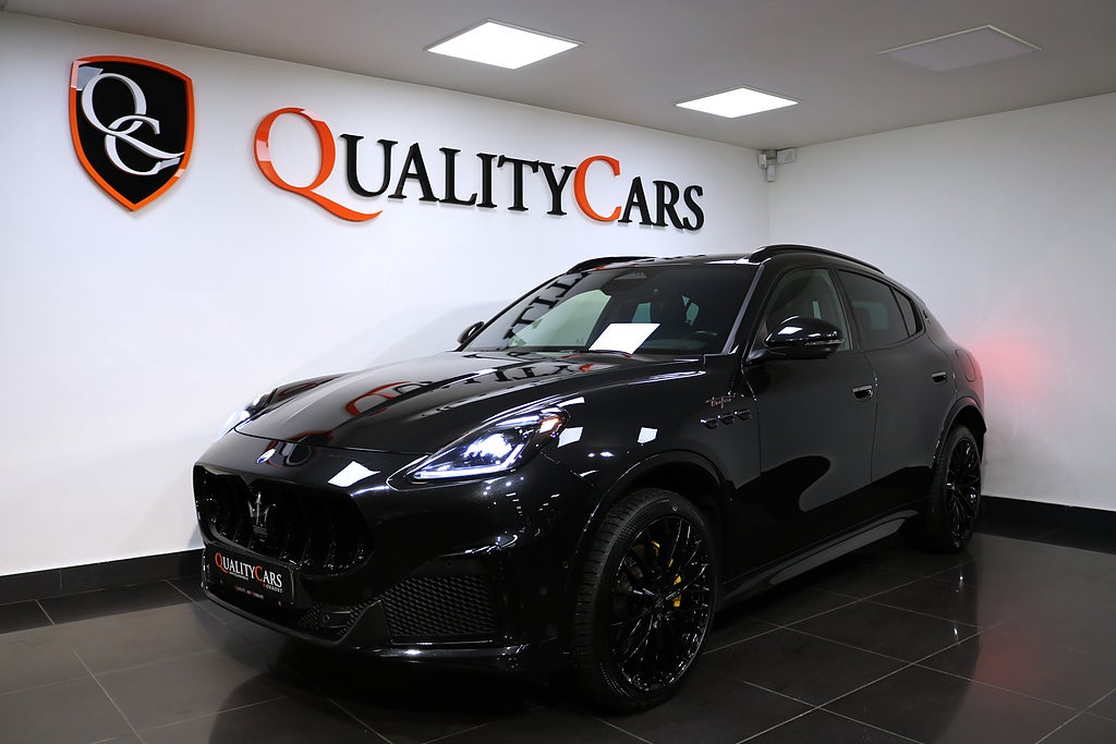 Maserati Grecale Trofeo V6 530hk AWD /360°/ HUD/ Pano 