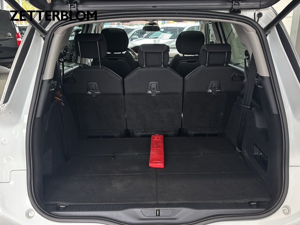 Minibuss Citroën Grand C4 Picasso 6 av 17