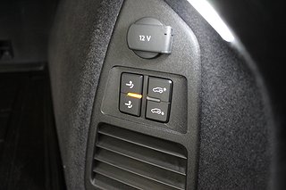 SUV Volkswagen Touareg 7 av 30