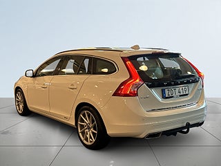 Volvo V60 D5 Twin Engine AWD Momentum Drag/MoK/S&V/Psens/Rattvärm