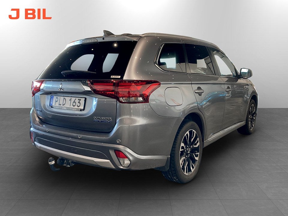 Bild på Mitsubishi Outlander Business PHEV 203hk Aut AWD - B-KAMERA,DRAG,ELSTOL