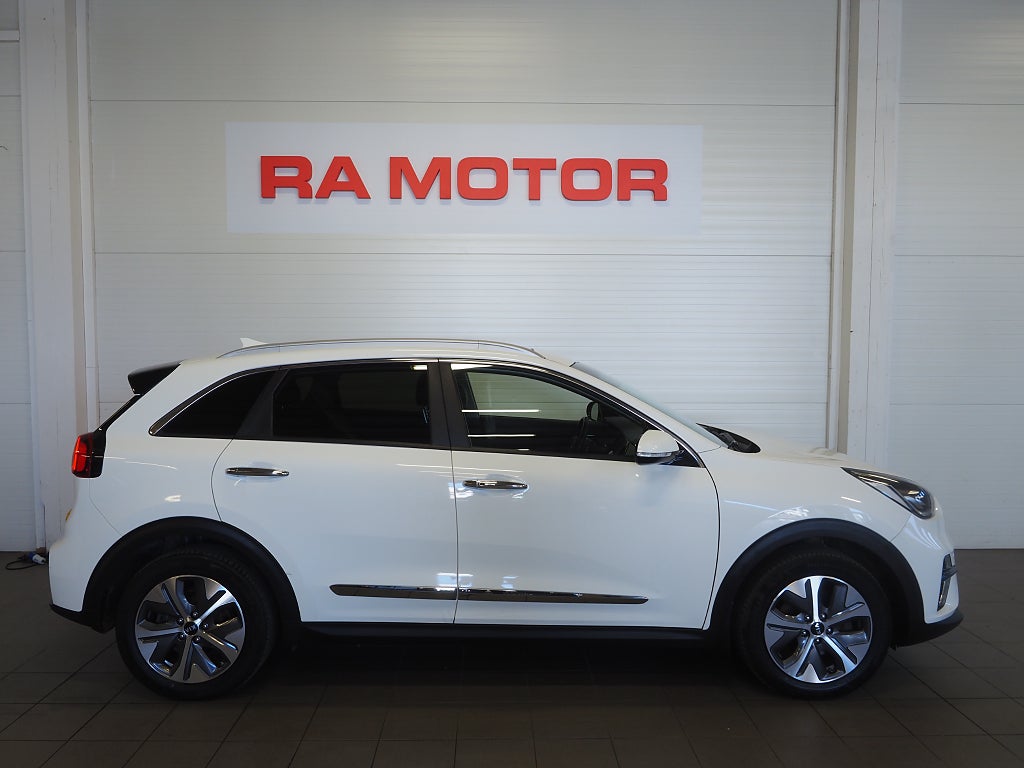 Kia Niro e- 64 kWh Advance Plus Tech Taklucka JBL Navi Läder 2020