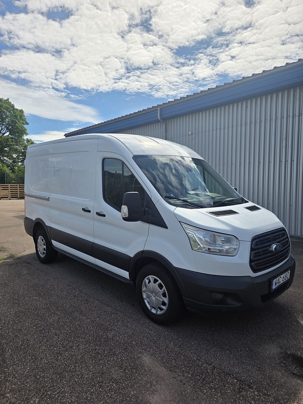 Ford Transit 350 2.2 TDCi 125Hk DragKrok 672Kr/Mån