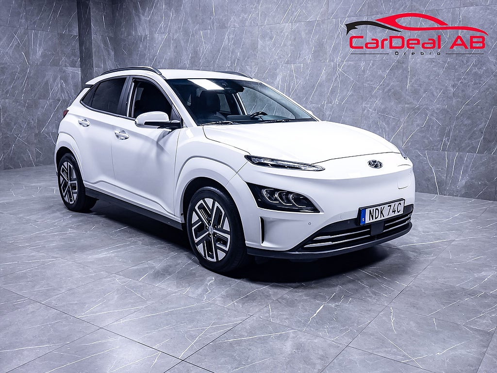 Hyundai Kona 64 kWh 204hk Kamera Navi CarPlay Rattvärme Döda vinkel
