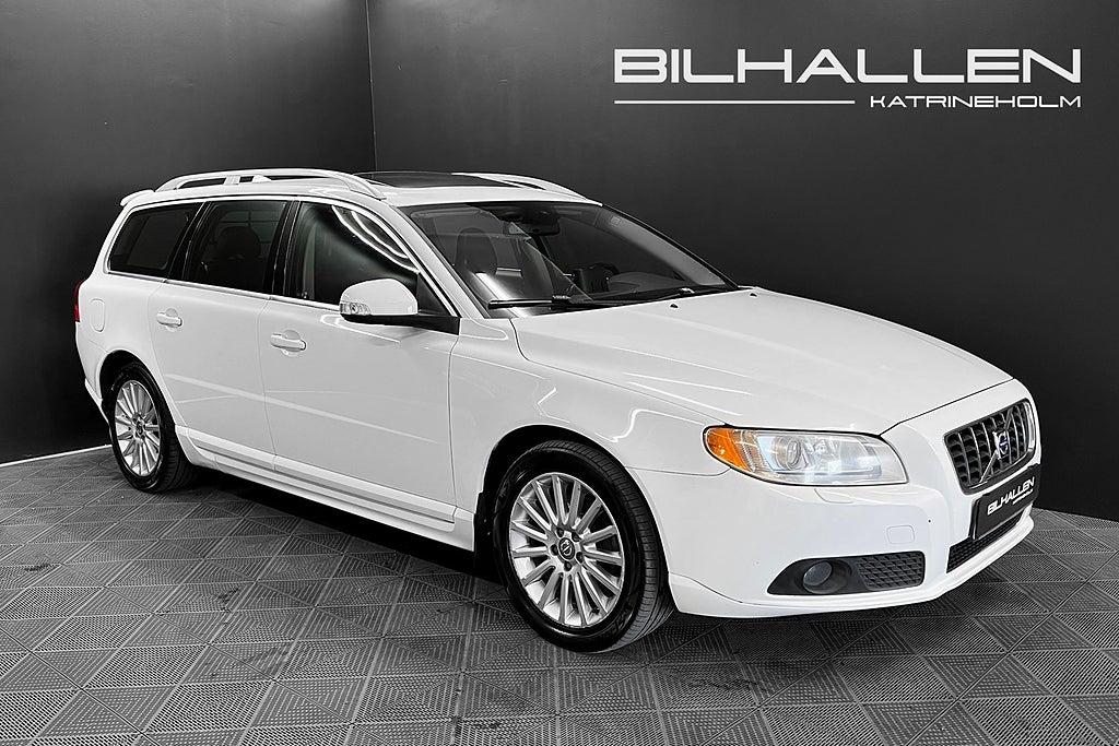 Volvo V70 D5 Geartronic Summum Drag T-Lucka D-Värmare P-Sensor 