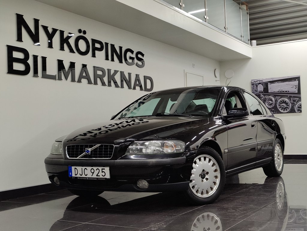 Volvo S60 2.4 Bensin Automat helskinn