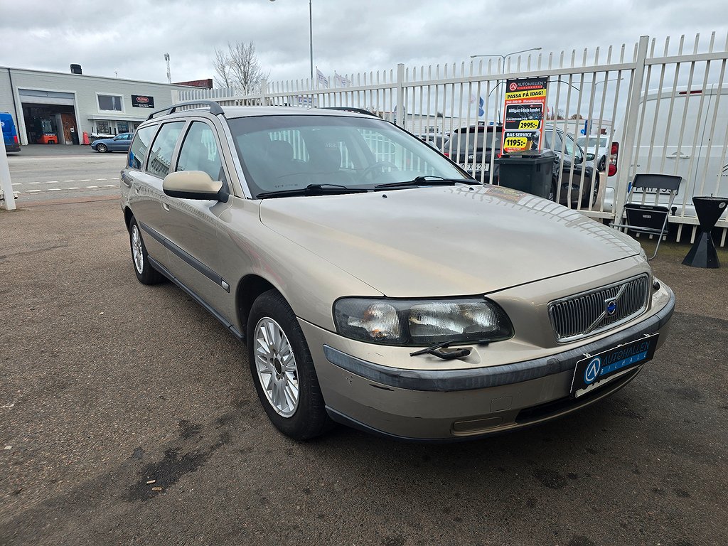 Volvo V70 2.4 140HK  0% RÄNTA 36MÅN 