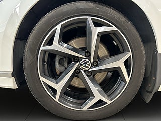 Volkswagen Passat Sportscombi 2.0 TDI 4M Drag/Kamera/D&M-Värmare/S&V-Däck – bild 14