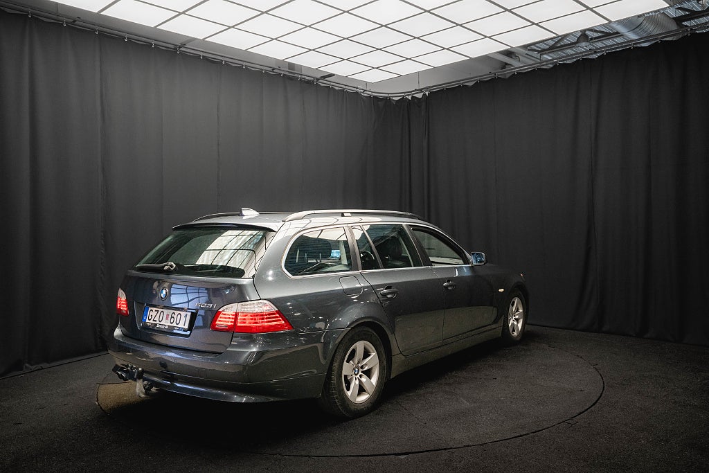 BMW 523I DAKOTA LÄDER DRAG P-SENSORER 3-ÄGARE 190hk