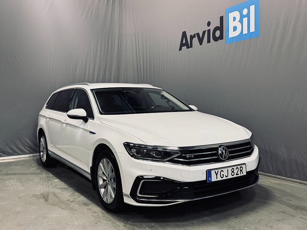Volkswagen Passat SB GTE 1.4 TSI Executive Business Kamera 
