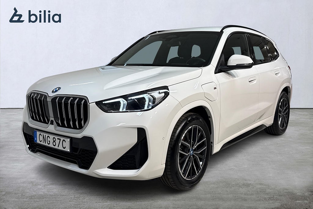 BMW X1 xDrive 30e / M-Sport Business / HUD / 360 Kamera / Drag
